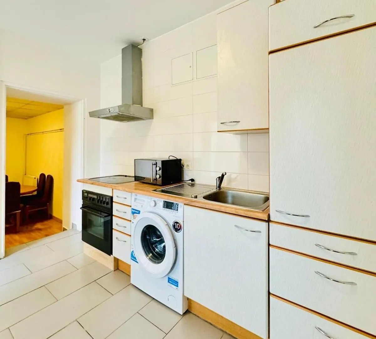 Stylish 2Br Apartment Direct City Access Βιέννη
